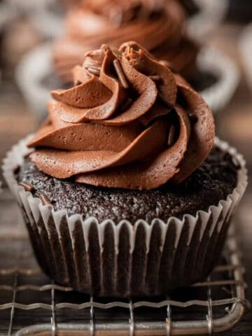 cropped-Gluten-Free-Chocolate-Cupcakes-4.jpg